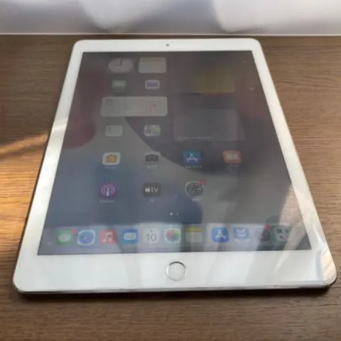 iPad Pro 9.7インチ Wi-Fi 32GB バッテリー新品の画像（0）