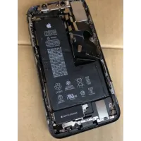 iPhone XS 筐体