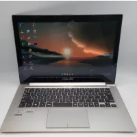 Asusノートパソコン i7(中古)タッチパネル、8GBのメモリ、SSD128G