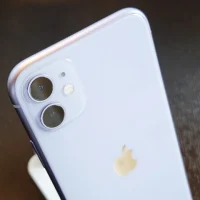 iPhone11 docomo 128GB パープル 赤ロム