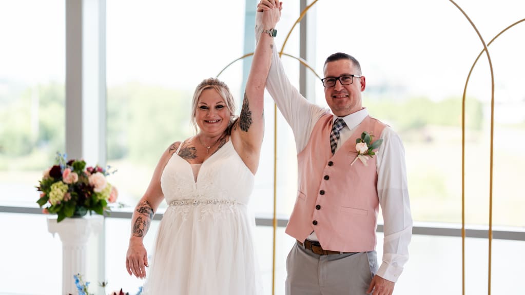 Hendrick Motorsports fans Dennis and Maria Drehoff marry in wedding ceremony on campus