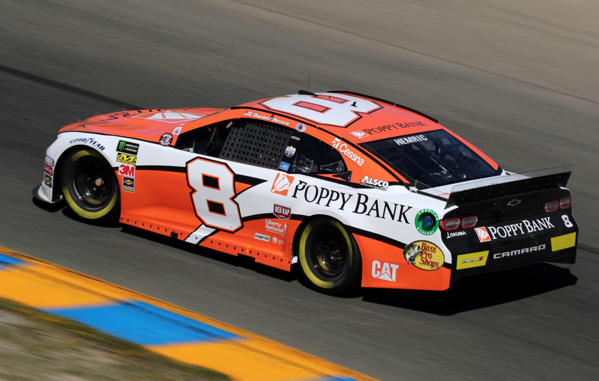 Daniel Hemric qualified his No. 8 Poppy Bank Camaro ZL1 25th for Sunday&apos;s race