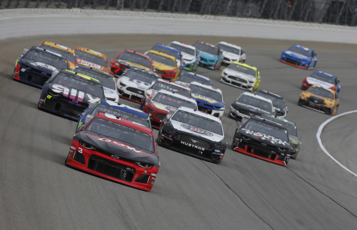 Capitalizing on his qualifying finish, Austin Dillon led 9 laps during the Camping World 400.