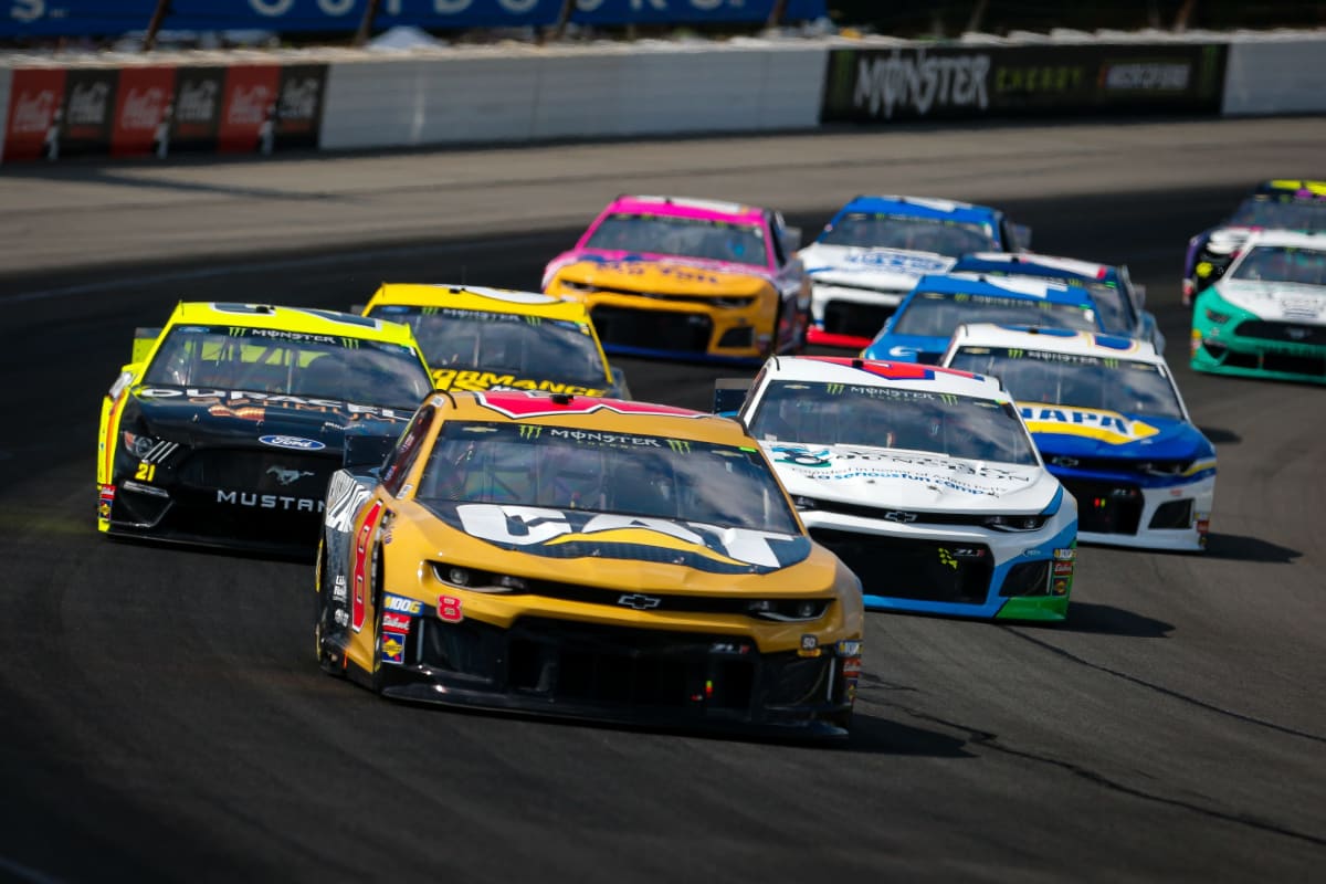 Daniel Hemric leads a hoard of cars at Pocono Raceway.