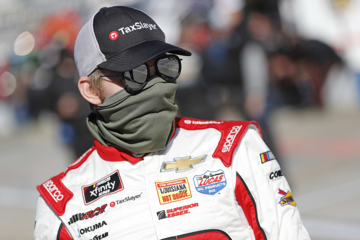 October 31 , 2020: during the at the Martinsville Speedway in Martinsville, VA.  ,  .  .   .  (HHP/Andrew Coppley)