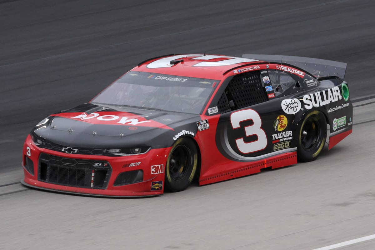FORT WORTH, TEXAS - OCTOBER 28: Austin Dillon, driver of the #3 DOW Sullair Chevrolet, drives during the NASCAR Cup Series Autotrader EchoPark Automotive 500 at Texas Motor Speedway on October 28, 2020 in Fort Worth, Texas. (Photo by Chris Graythen/Getty Images) | Getty Images
