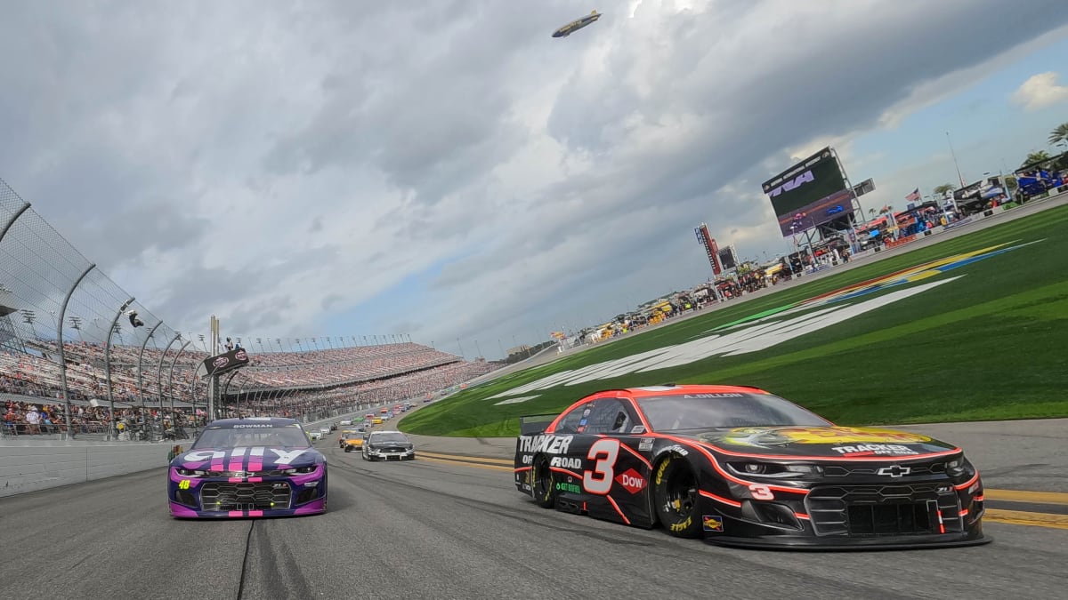 DAYTONA BEACH, FLORIDA - FEBRUARY 14:  Austin Dillon, driver of the #3 Bass Pro Shops Chevrolet, and Alex Bowman, driver of the #48 Ally Chevrolet, lead the field on a pace lap prior to  the NASCAR Cup Series 63rd Annual Daytona 500 at Daytona International Speedway on February 14, 2021 in Daytona Beach, Florida. (Photo by Chris Graythen/Getty Images) | Getty Images
