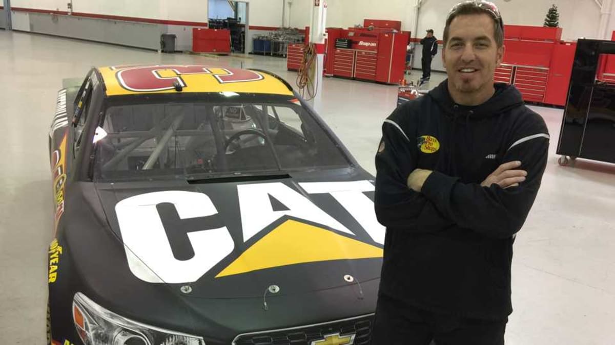 “We work with a guy that likes to use words like ‘extrapolate’ in meetings and in emails. There was one meeting this year where he kept saying all these words, so we all text each other and were fact checking him. When he texts us, spell check just says ‘no, I’m not even touching that’. It’s all in fun.” - Marty Houston