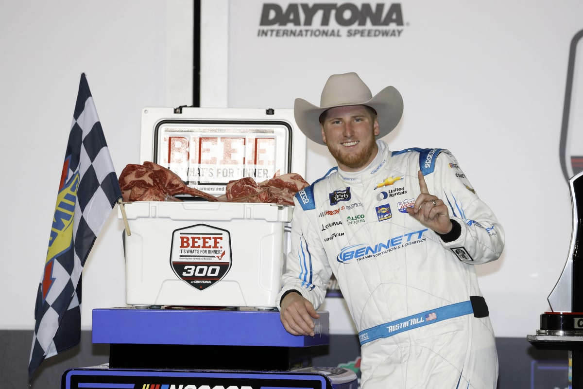 February 19 , 2022:  at the Daytona International Speedway in Daytona Beach , FL.  ,  .  .   .  (HHP/Andrew Coppley)