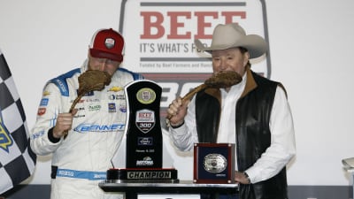 February 19 , 2022:  at the Daytona International Speedway in Daytona Beach , FL.  ,  .  .   .  (HHP/Andrew Coppley)