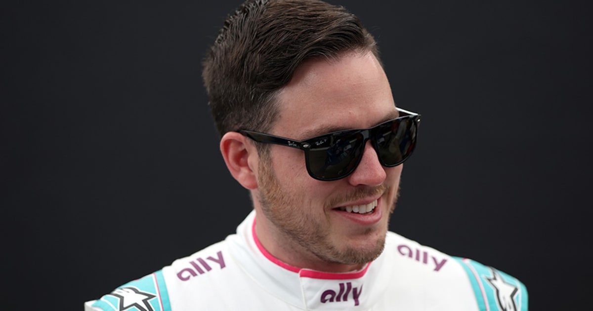 Bowman to start from second row at Fontana