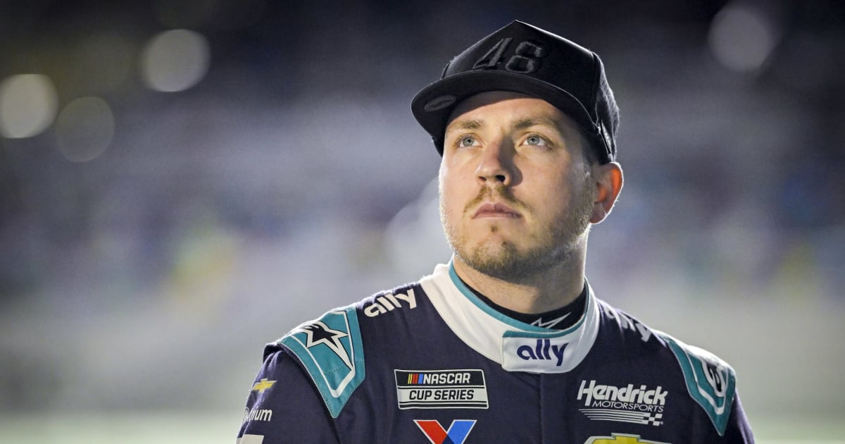 Alex Bowman Out with Vertigo; Alfredo to Race