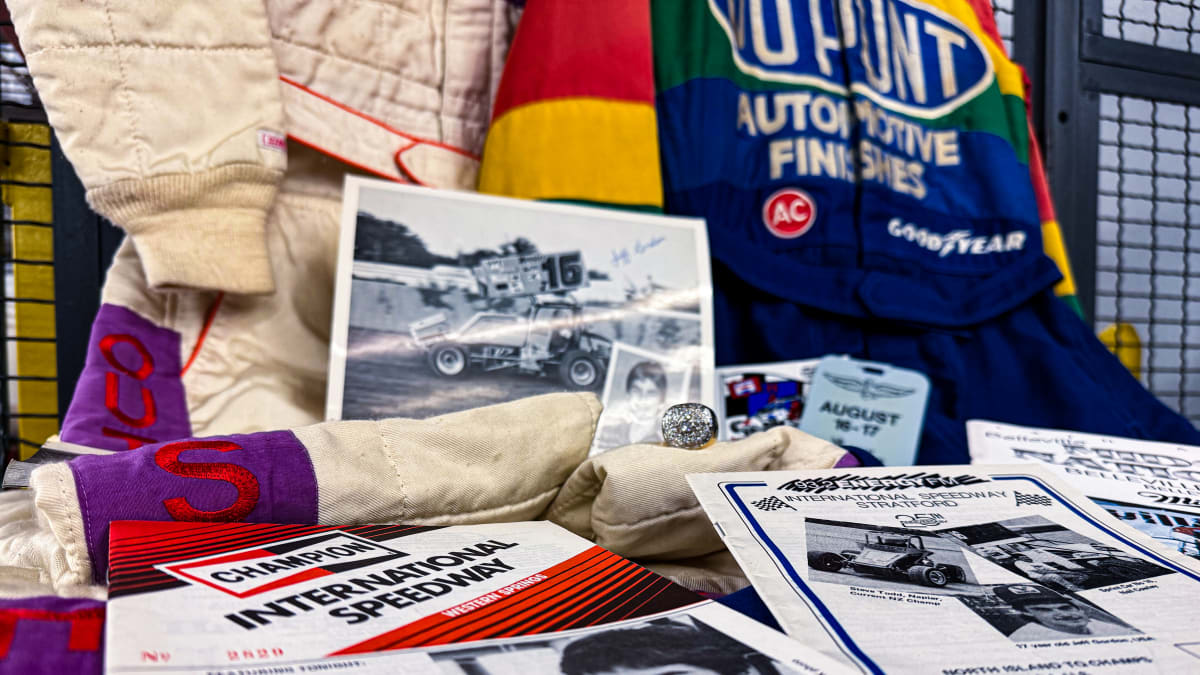 Artifact of the Week: Win a signed Jeff Gordon Brickyard 400 hat