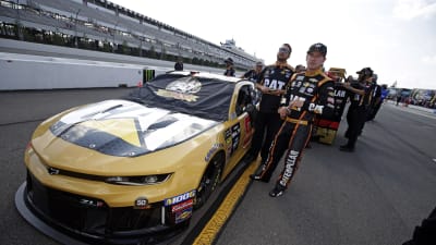 Daniel Hemric and the rest of the No. 8 CAT team roll their Camaro ZL1 to the grid before qualifying it 17th.