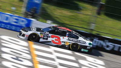 The No. 3 team worked hard to make up for an unfavorable start, finishing the Pocono 400 in 19th.