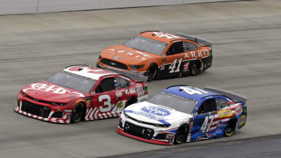 Austin Dillon maneuvers the No. 3 AAA Chevrolet through a three-wide situation during Sunday's Cup Series race at Dover.