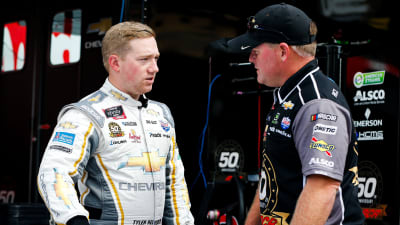 Tyler Reddick talks with car chief Cam Strader after practice at Road America.