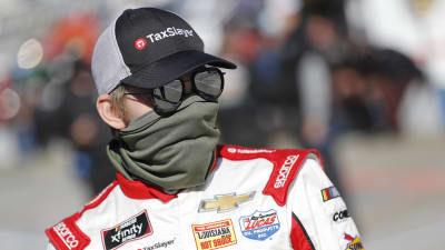 October 31 , 2020: during the at the Martinsville Speedway in Martinsville, VA.  ,  .  .   .  (HHP/Andrew Coppley)