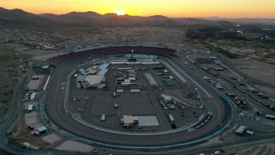 AVONDALE, ARIZONA - NOVEMBER 04:  An aerial view of the track prior to the NASCAR Cup Series Championship at Phoenix Raceway on November 04, 2020 in Avondale, Arizona. (Photo by Chris Graythen/Getty Images) | Getty Images