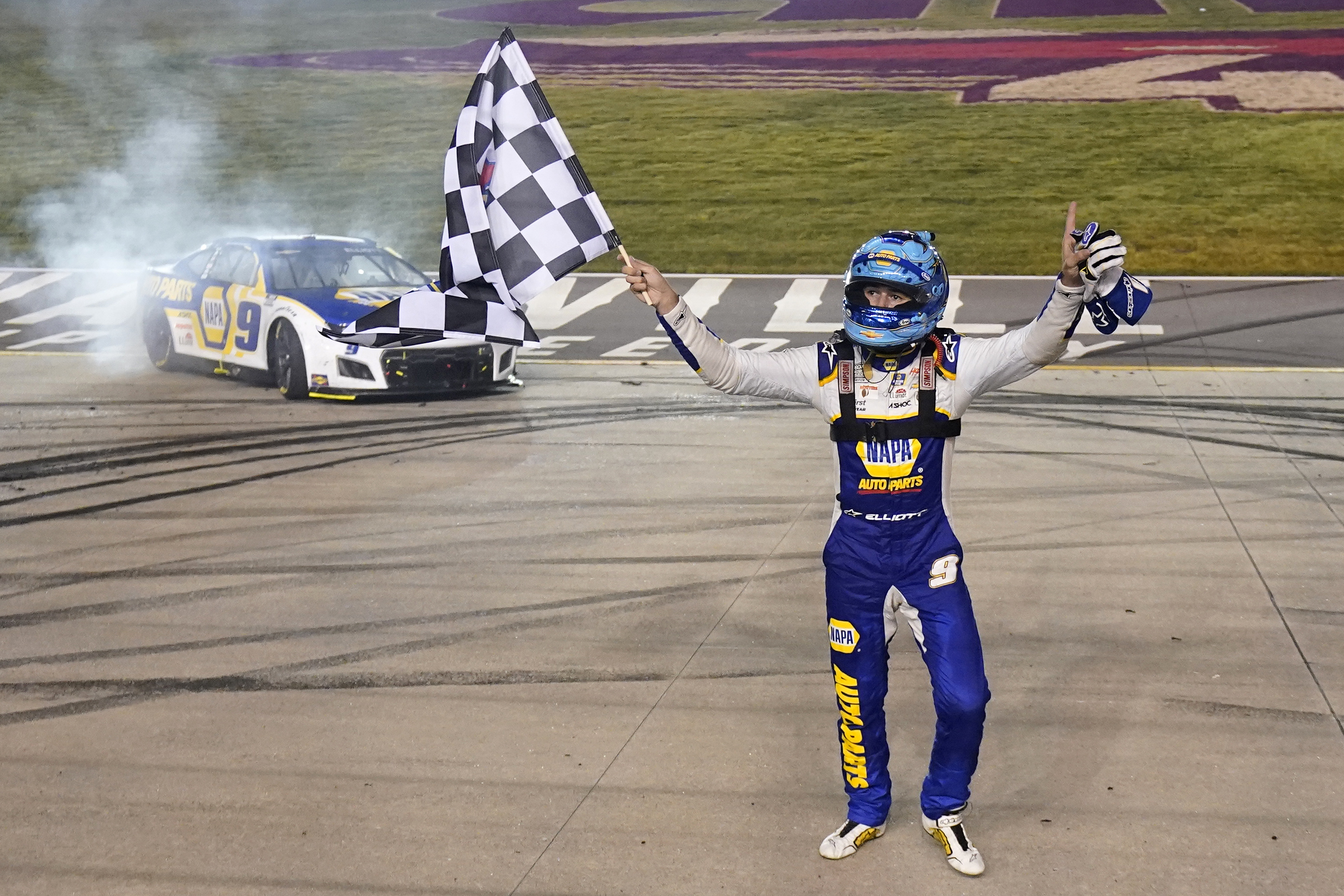 #9 car