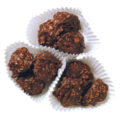 ASHER'S MILK CHOCOLATE CASHEW CLUSTERS