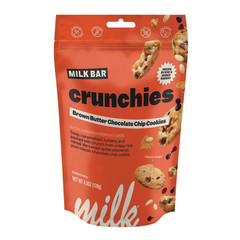 MILK BAR CRUNCHIES BROWN BUTTER CHOCOLATE CHIP COOKIES 4.5 OZ PEG BAG