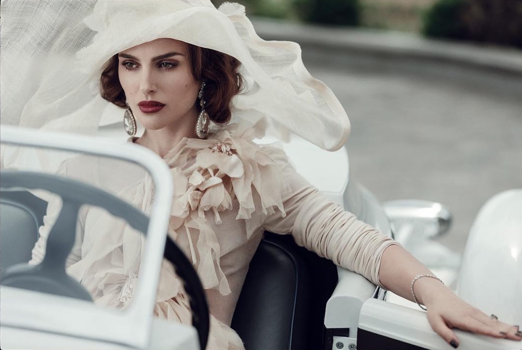 Harper’s Bazaar Photoshoot Outtake – NataliePortman.com