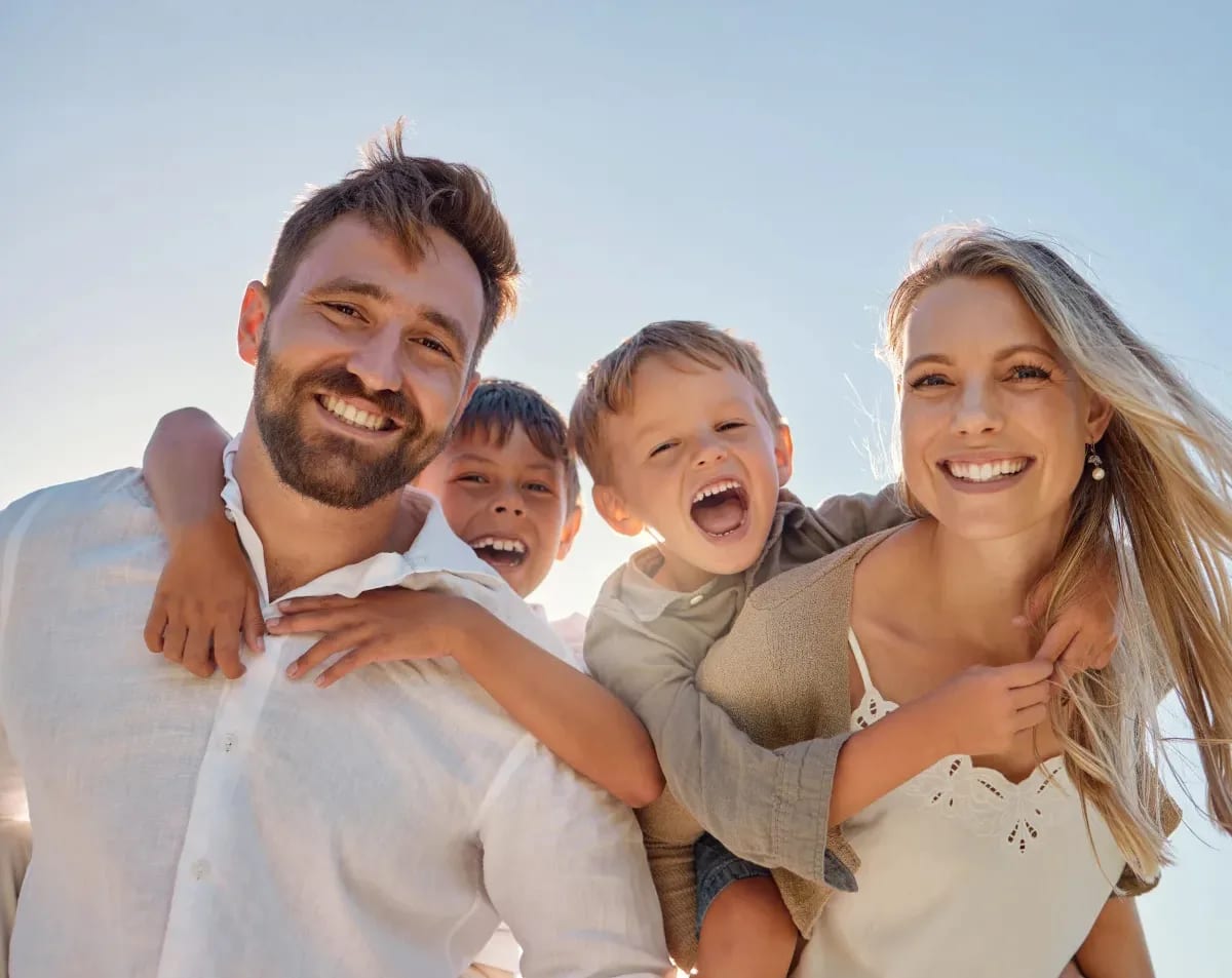 NATIOS_Kids_Multivitamin,_21_vitamínů_a_minerálů,_180_jahodových_cucacích_tabletek