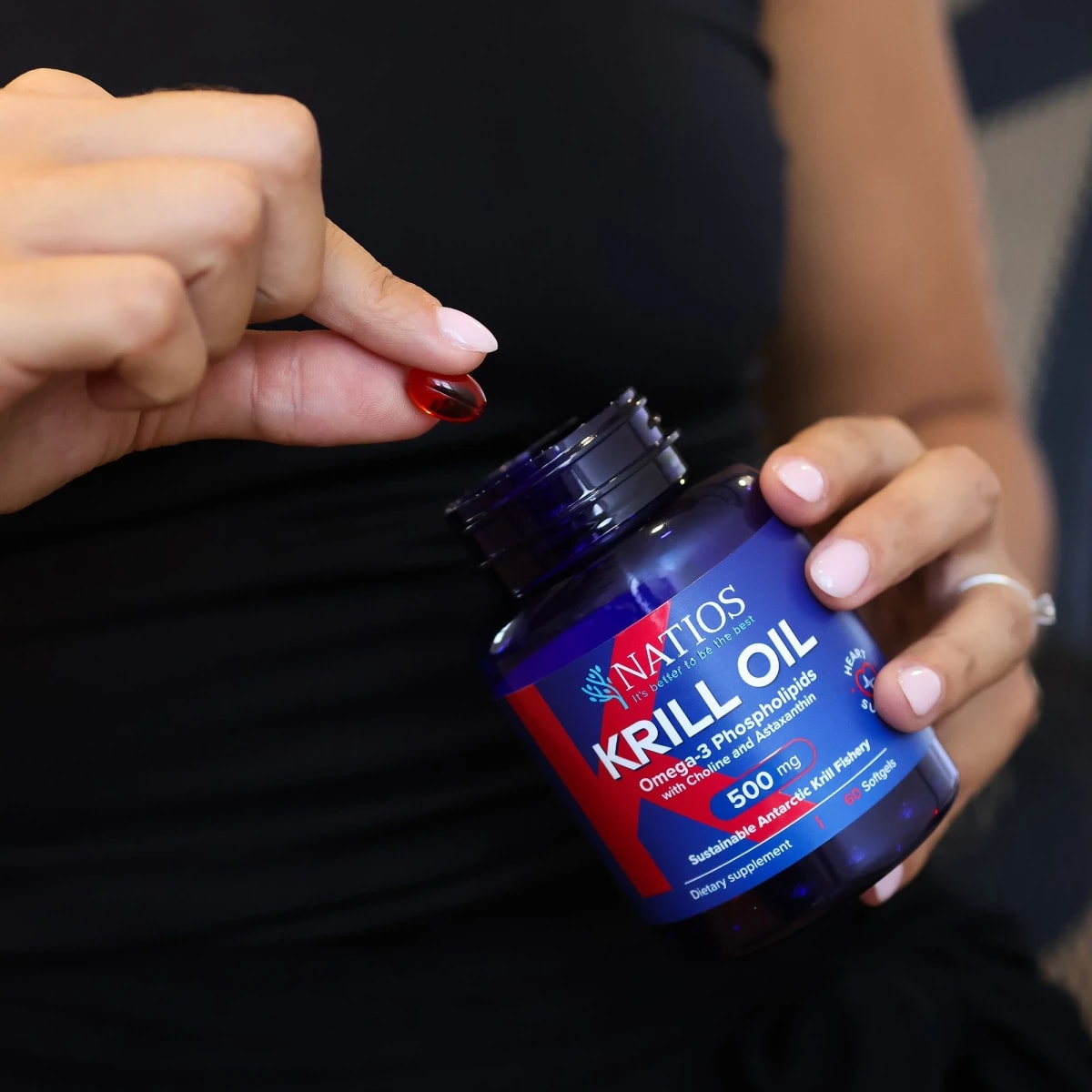 NATIOS_Krill_Oil,_Olej_z_antarktického_krilu_s_astaxantinem,_500_mg,_60_softgel_kapslí