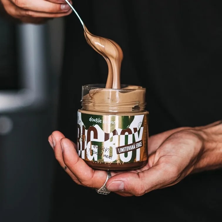 BIG_BOY_Double_Bueno_-_Dvoubarevný_lískový_krém_220_g