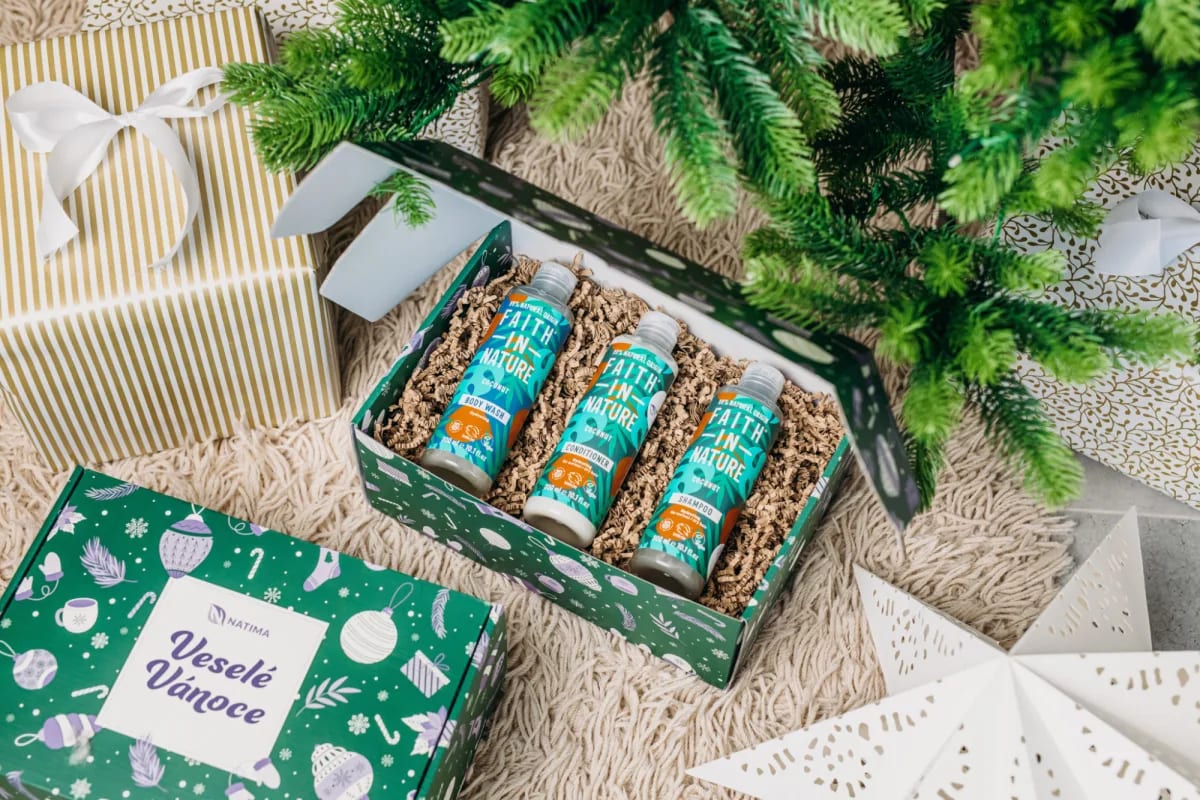 Vánoční_balíček_kosmetiky_-_Kokosový_ráj