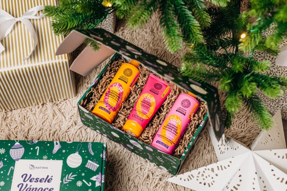 Vánoční_balíček_kosmetiky_-_Pro_krásné_kudrliny