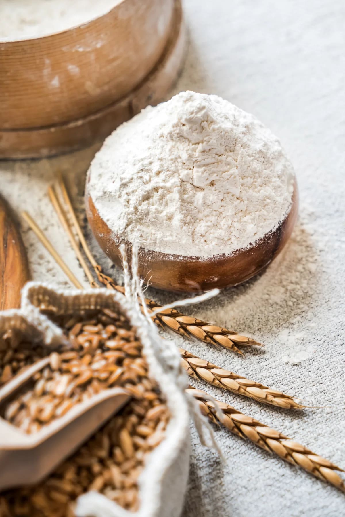 NATIOS_Špaldová_mouka,_Jemně_mletá,_Světlá,_1000_g