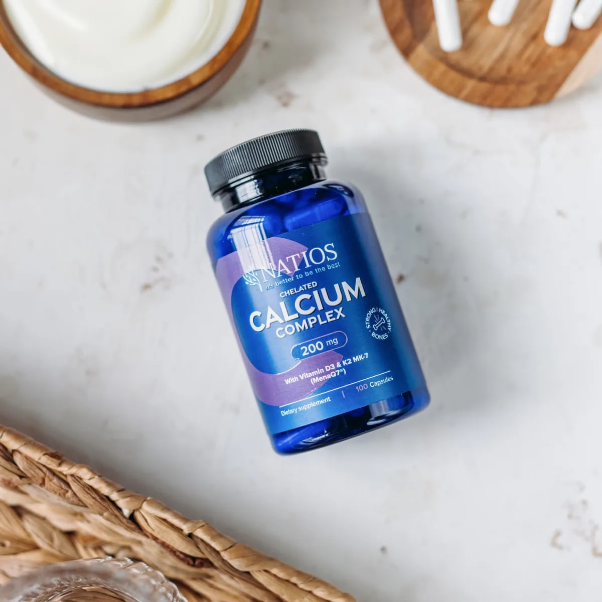 NATIOS_Chelated_Calcium_Complex,_Vápník_s_vitamíny_D3_a_K2_MK-7,_200_mg,_100_kapslí