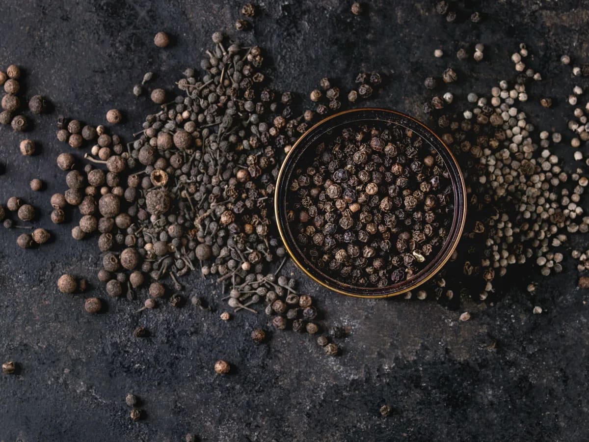 NATIOS_Premium_Preworkout_s_kofeinem,_Tropické_ovoce,_420_g