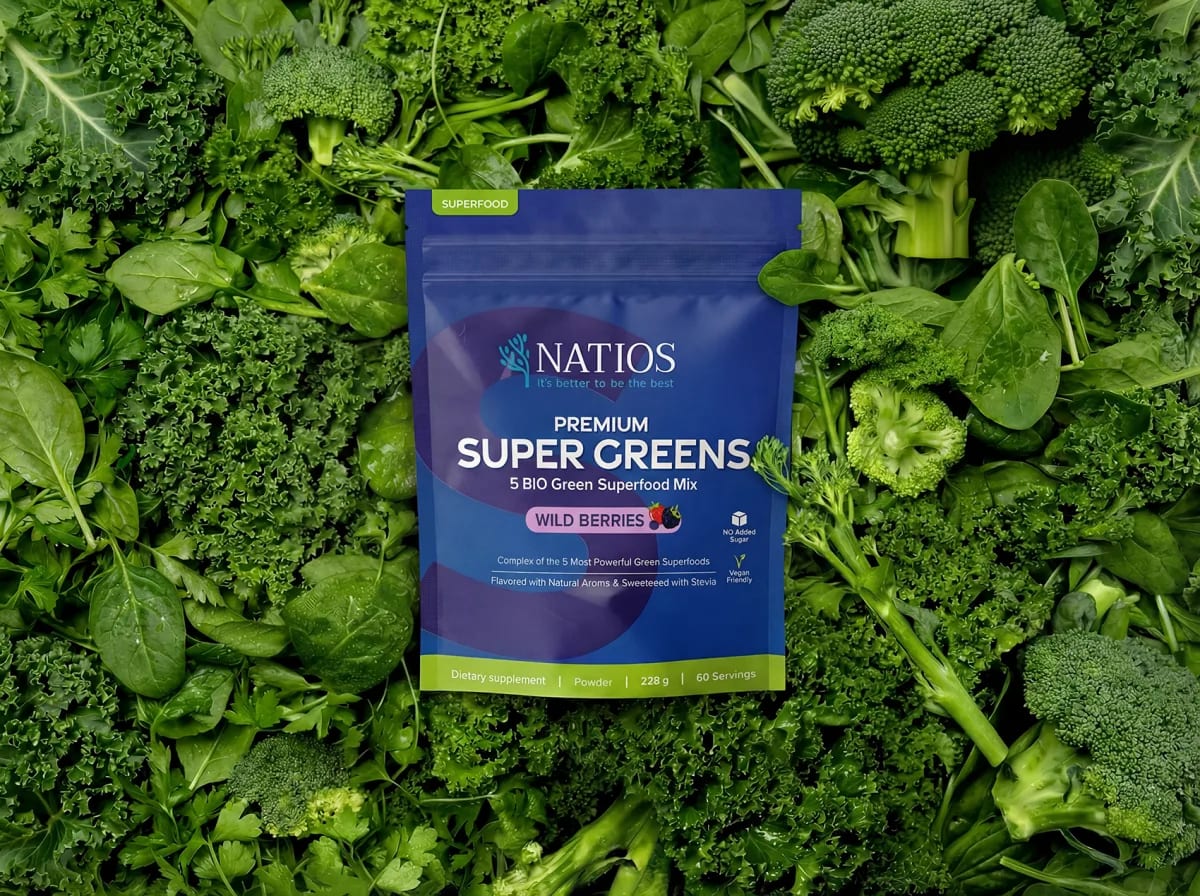 NATIOS_Premium_Super_Greens,_Lesní_ovoce,_228_g