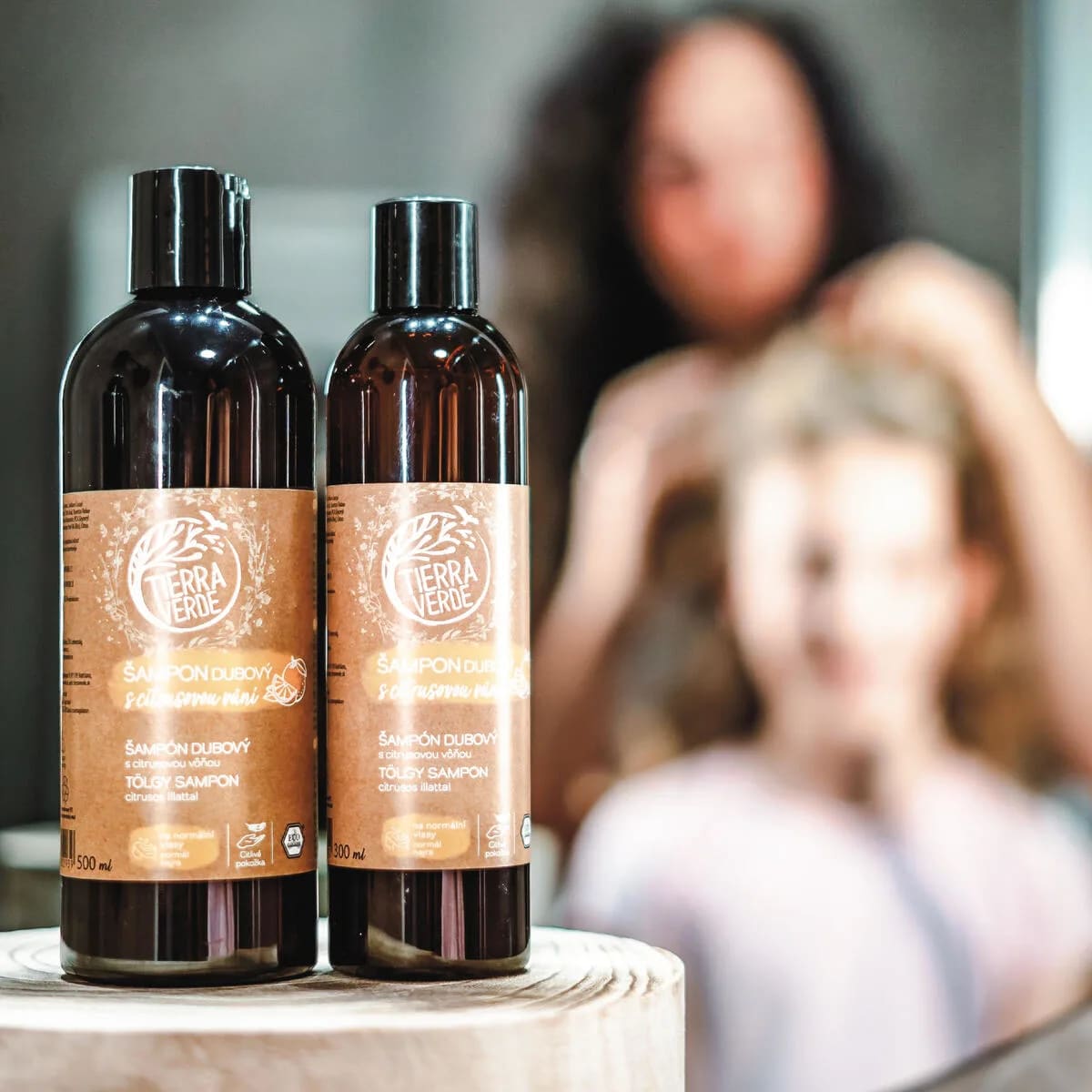 Tierra_Verde_Dubový_šampon_na_normální_vlasy_s_citrusovou_vůní,_300_ml