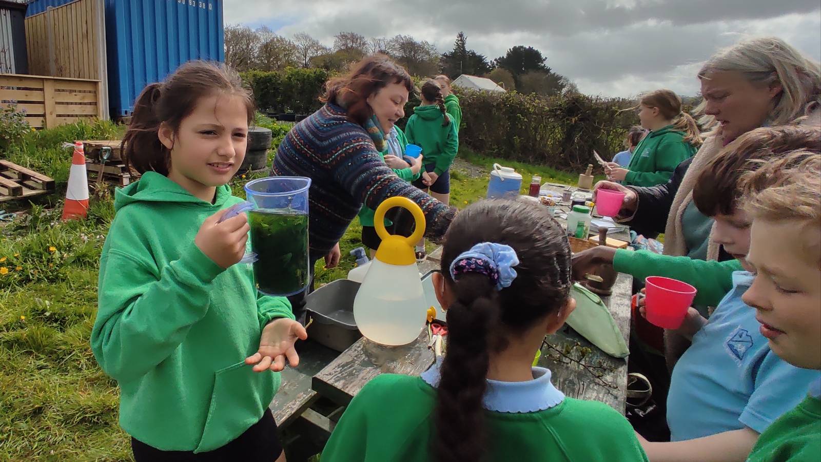 Students making Nettle tea.