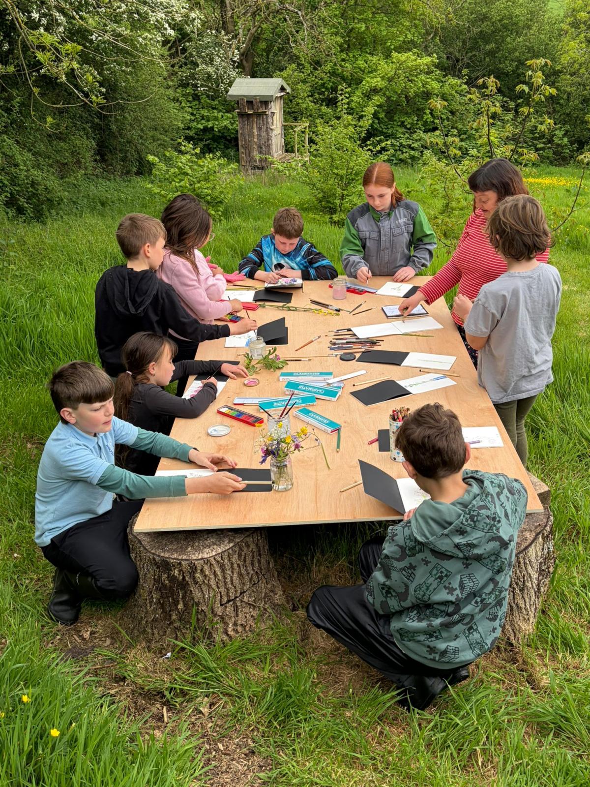 Student drawing table with Jo