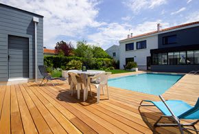 belle terrasse en bois exotique Amérique du sud