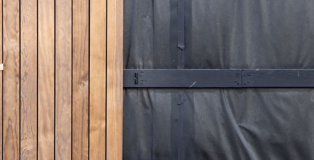 pose pare-pluie sous un bardage bois