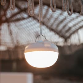 Ampoule LED Solaire et Rechargeable Cherry