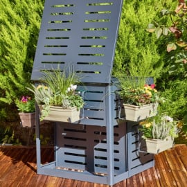 Abri en aluminium noir pour Mosquito Magnet - FAVEX image en situation