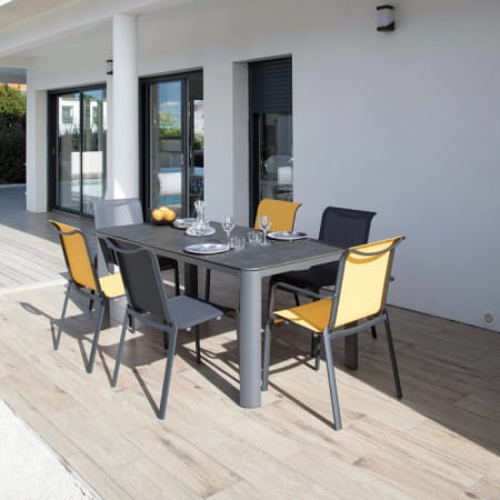 Cauro chaise - Vue d'ensemble - Gris et moutarde Cauro chaise - Vue d'ensemble - Gris et moutarde