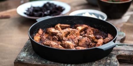 Sauteuse en fonte - Big Green Egg Sauteuse en fonte - Big Green Egg
