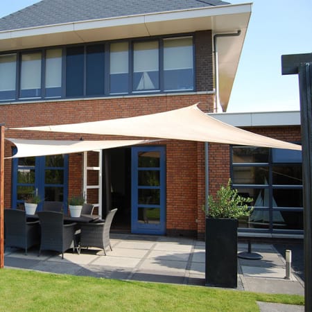 Voile d'ombrage Coolfit - Carré 5 x 5 x 5 x 5 m - Nesling - 6 coloris Voile d'ombrage Coolfit - Carré 5 x 5 x 5 x 5 m - Nesling - 6 coloris