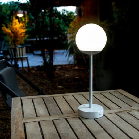 Lampe Sans Fil Polypropylène Métal - Noraï Slim - H.35 cm - New Garden - coloris blanc