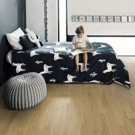 Revêtement de sol Chêne Pure Oak Vernis Mat Ep.7 x l.150 x L.1810 mm - KAHRS LIFE - Paquet de 3,258 m² situation Revêtement de sol Chêne Pure Oak Vernis Mat Ep.7 x l.150 x L.1810 mm - KAHRS LIFE - Paquet de 3,258 m² situation
