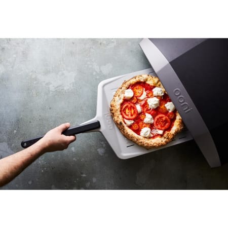 Pelle à pizza perforée de 14" - Ooni - 35 cm Pelle à pizza perforée de 14" - Ooni - 35 cm