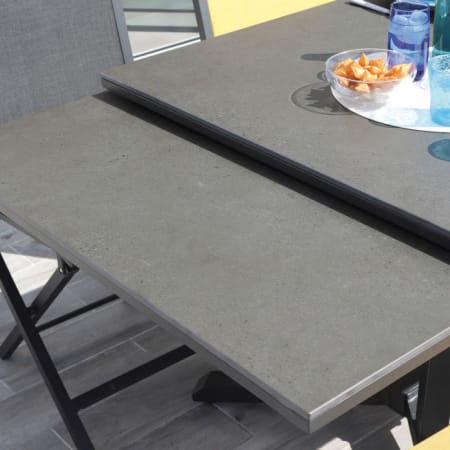 Zoom Table de jardin extensible aluminium plateau Kedra® - Vita - L.150/200/250 x l.90 cm - 6/10 personnes - graphite/alley Zoom Table de jardin extensible aluminium plateau Kedra® - Vita - L.150/200/250 x l.90 cm - 6/10 personnes - graphite/alley